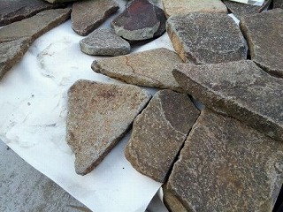 丹波石（貼り石用）
