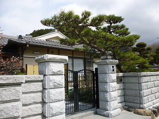 和歌山　橋本市　T邸　和風の庭つくり、外構工事、松の植え付け