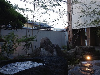大阪　箕面市　Ｙ様　和風の庭つくり（雑木の庭）