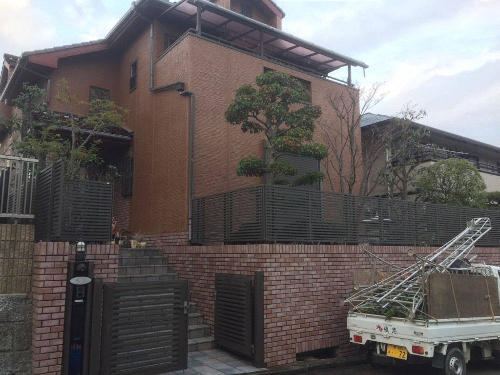 大阪　和泉市　雑木の庭、庭の管理、植木の剪定