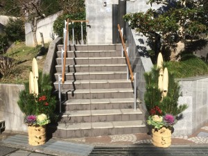 大阪　堺市、和泉市、南河内郡　門松販売、配達、設置