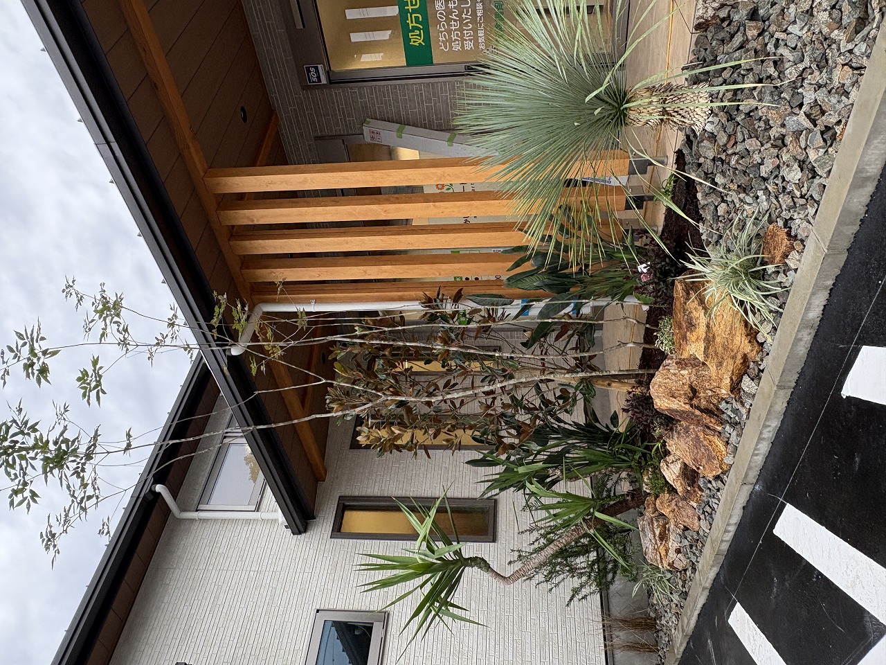 大阪　富田林　病院・クリニック様の庭