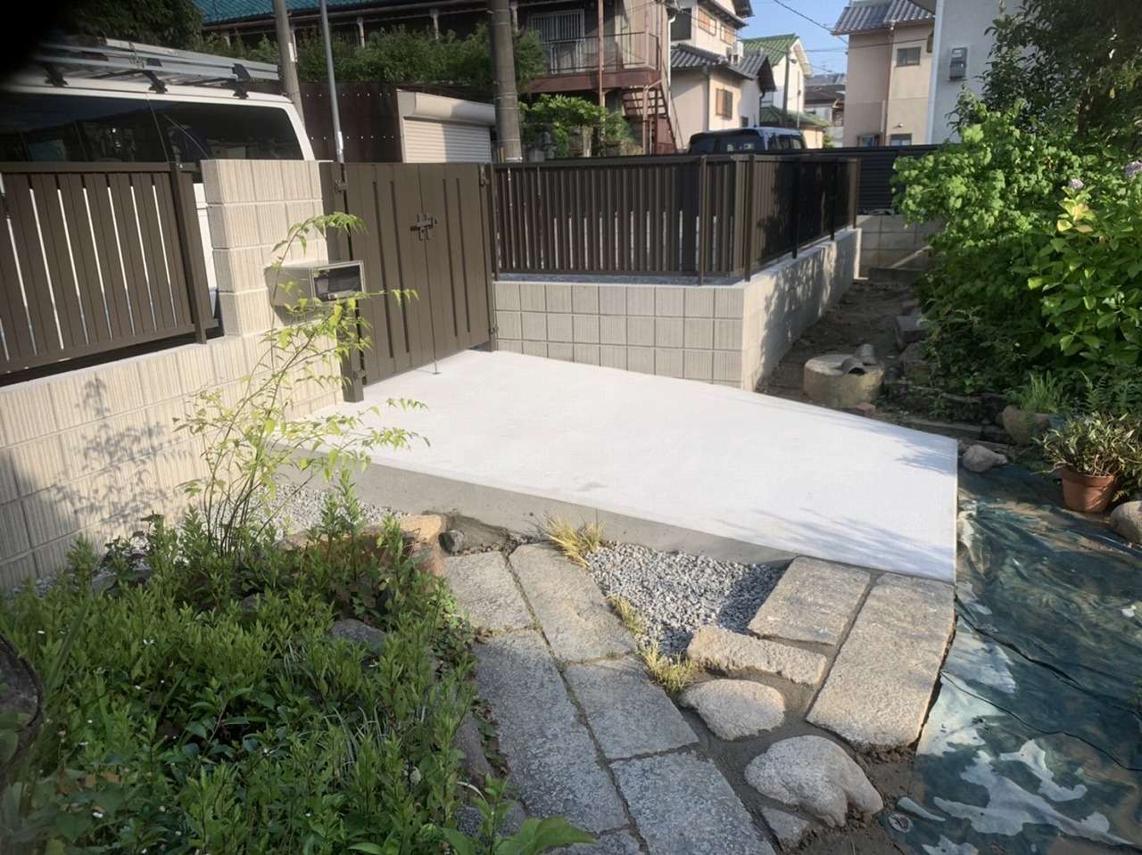 大阪　堺市美原区　Y様　庭のリフォーム（門柱、塀、アプローチやり替え）