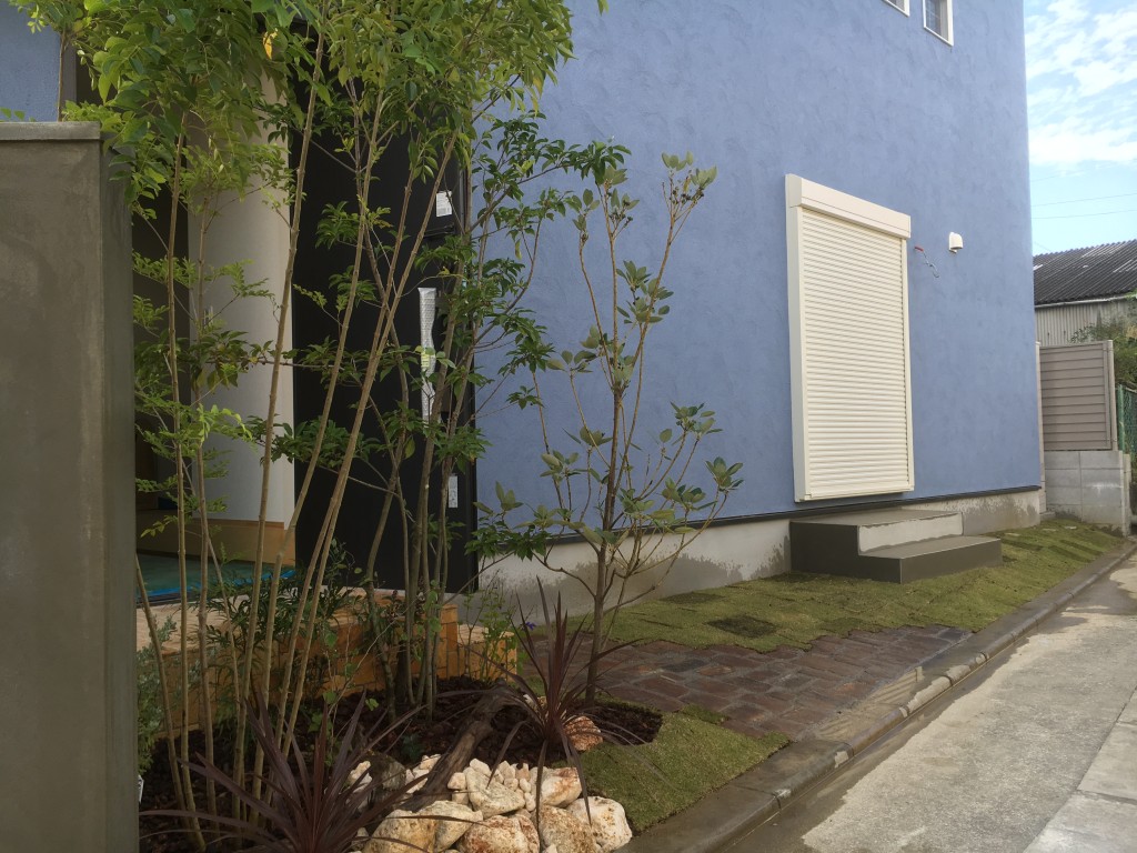 大阪　八尾市　T様　ナチュラルガーデン、玄関前の庭つくり、雑木の庭