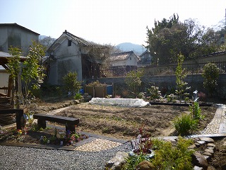 奈良県　香芝市　Ｋ邸 農園回遊式スタイルの庭 （リフォーム）
